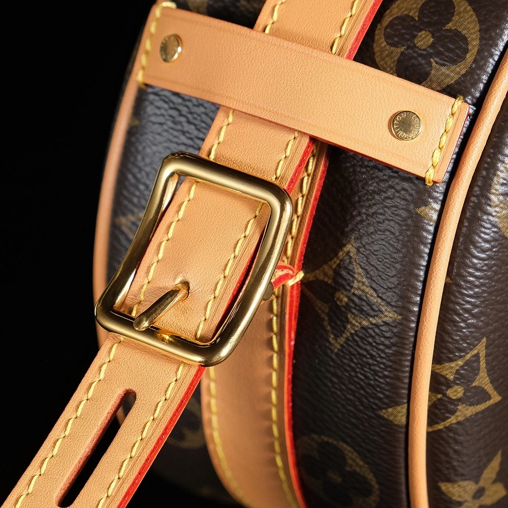 LV BOITECHAPEAUSOUPLE M45578