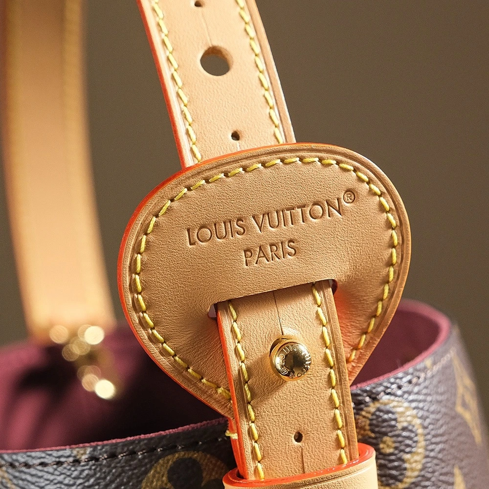 LV handbag M12925