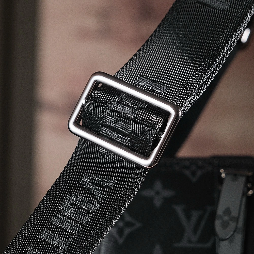 LV Keepall series, the favorite bag for trendy men