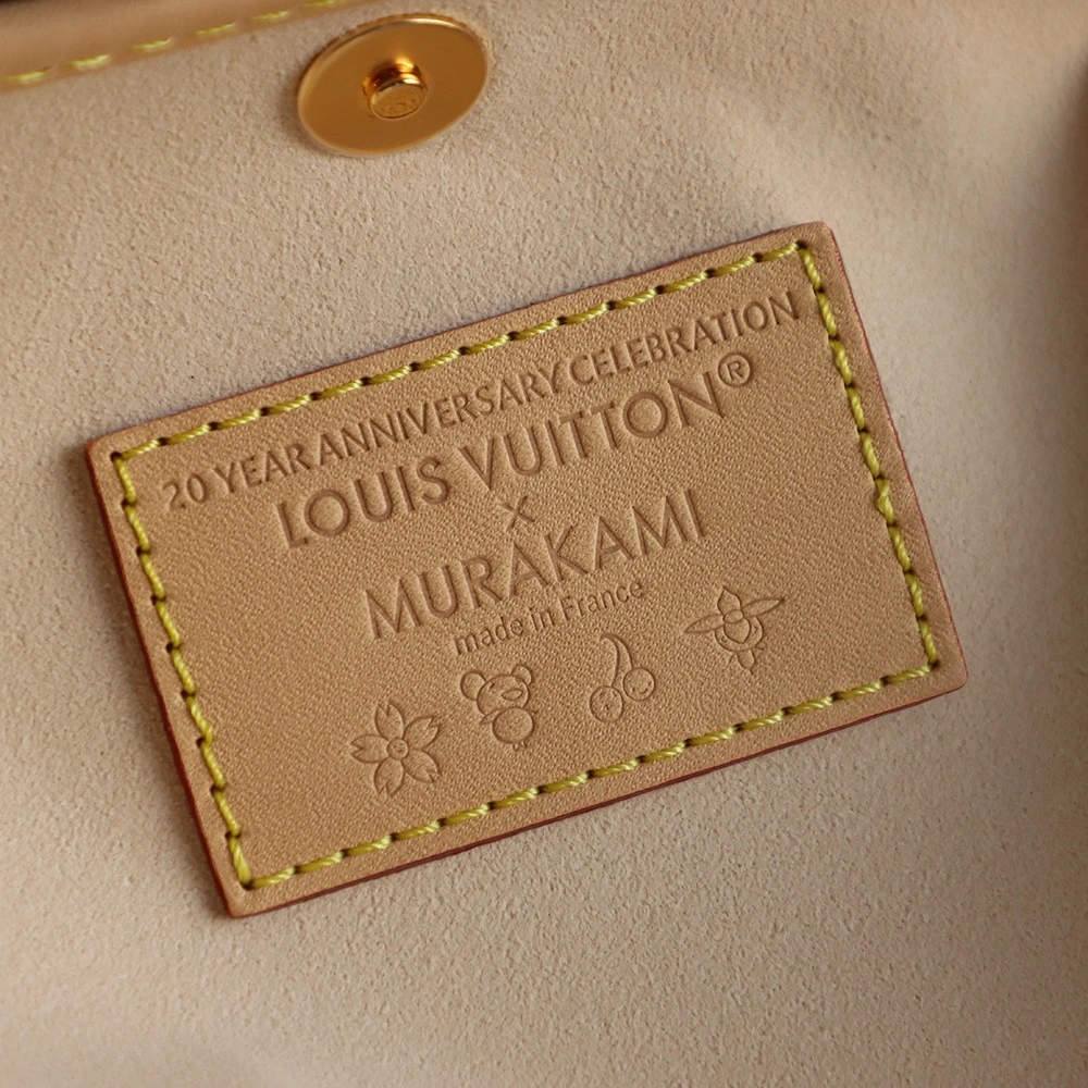 LV Carryall White Tricolor M13661