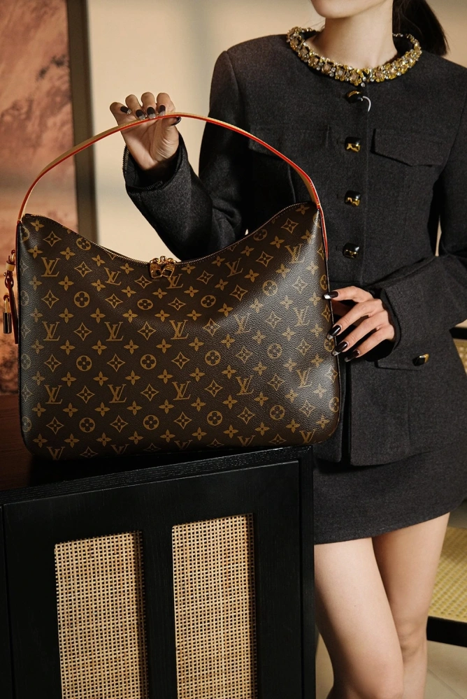 LV Slouchy Underarm Bag