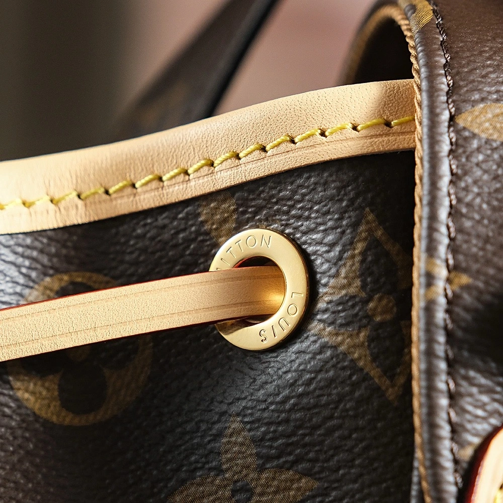 LV Montsouris M11198