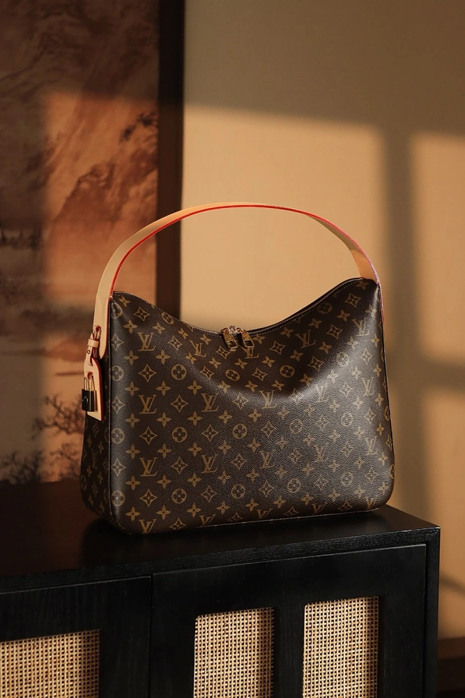 LV Slouchy Underarm Bag