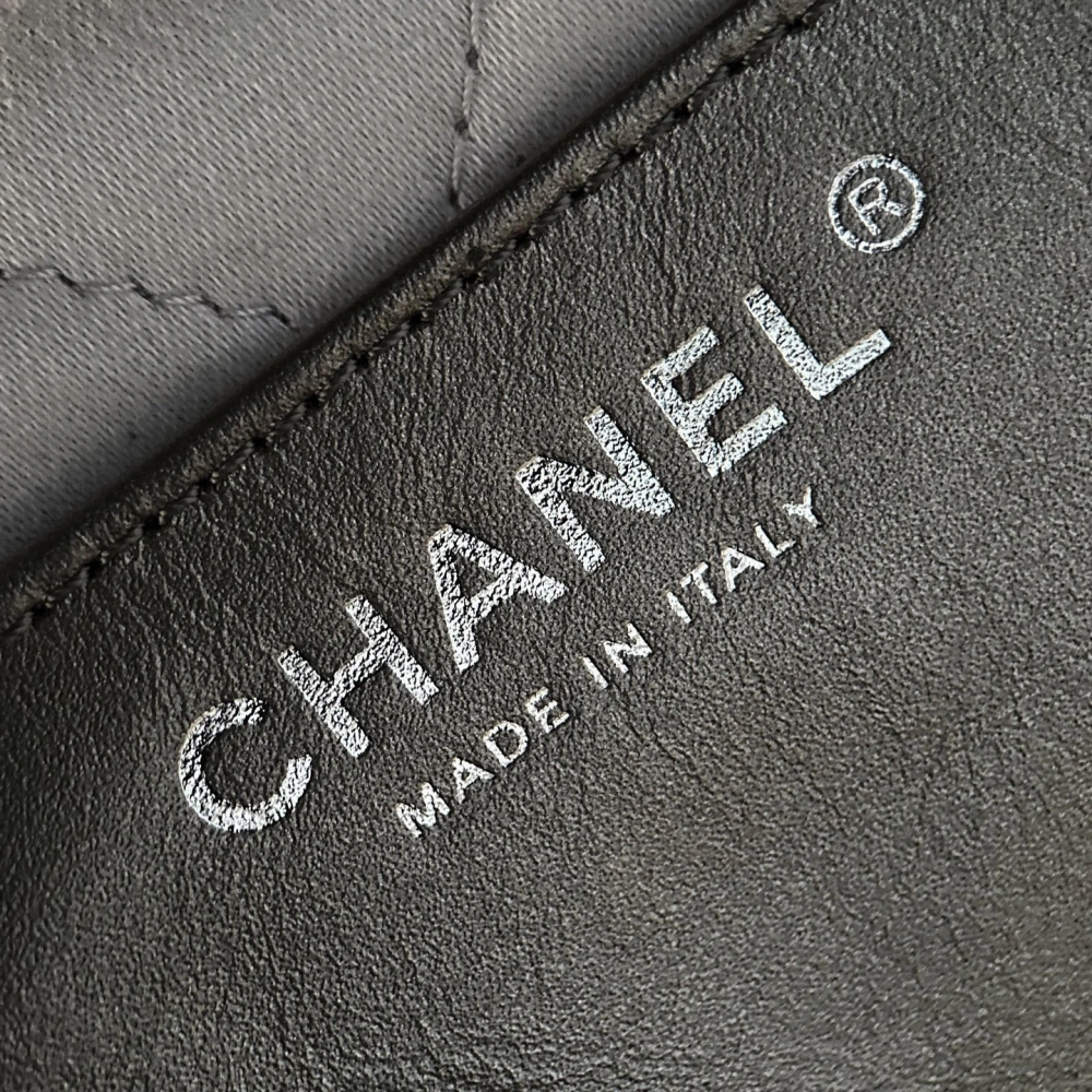Chanel 22bag shopping bag silver mini version
