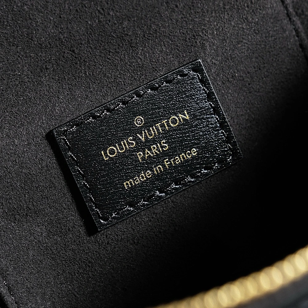 LV Vanity Chain Pouch