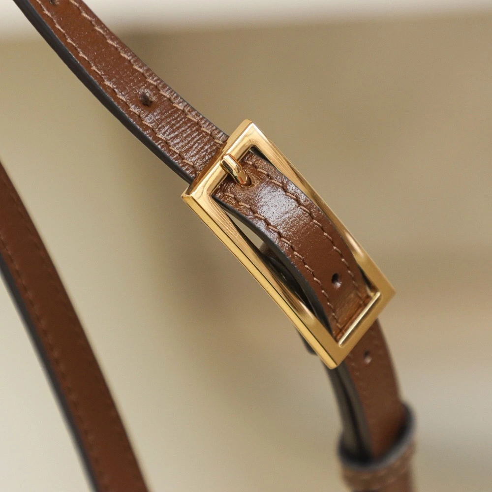 gucci vintage box bag