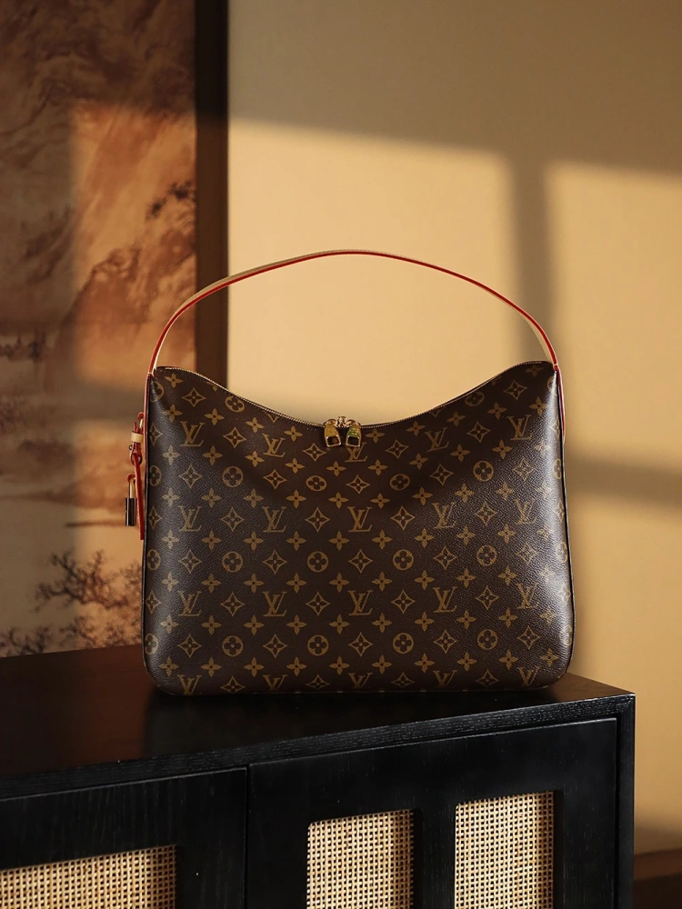 LV Slouchy Underarm Bag