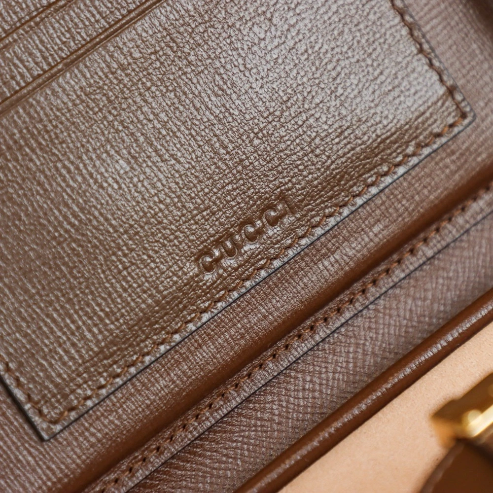 gucci vintage box bag
