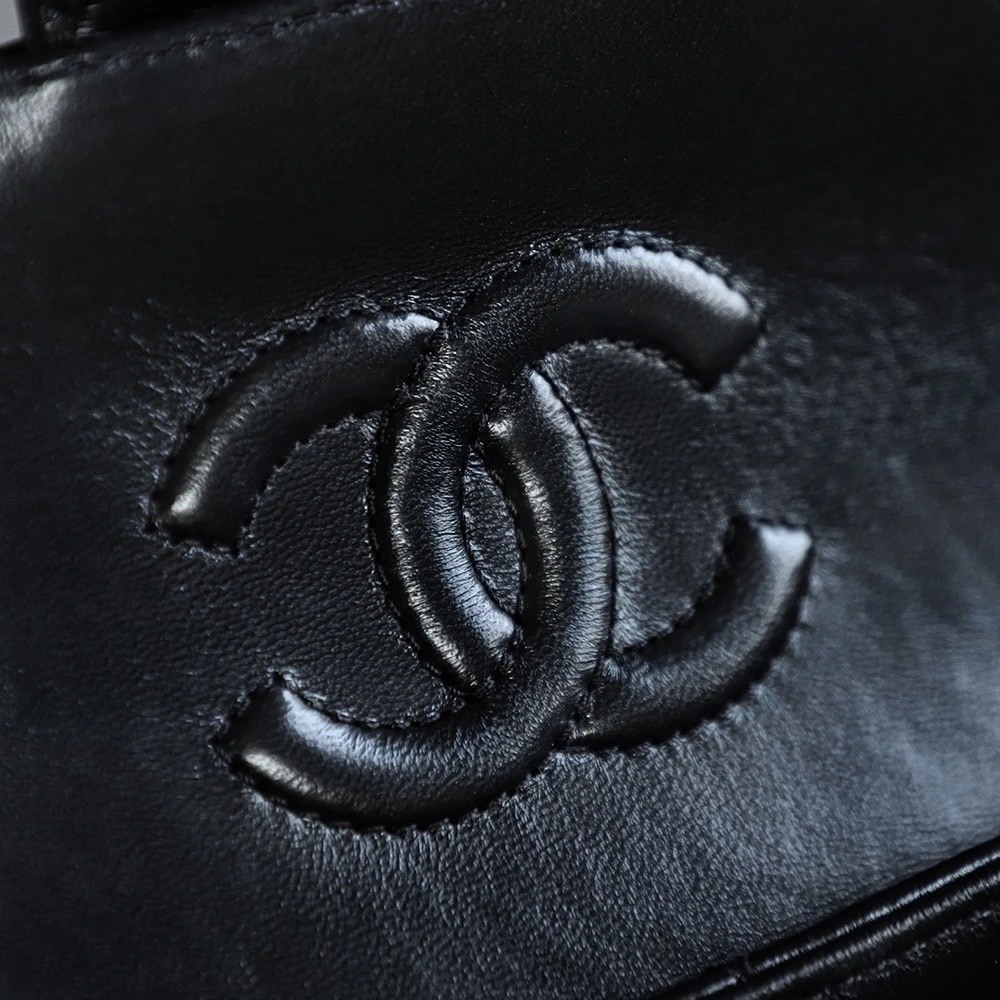 Chanel 25P Horizontal Kelly Mini Bag