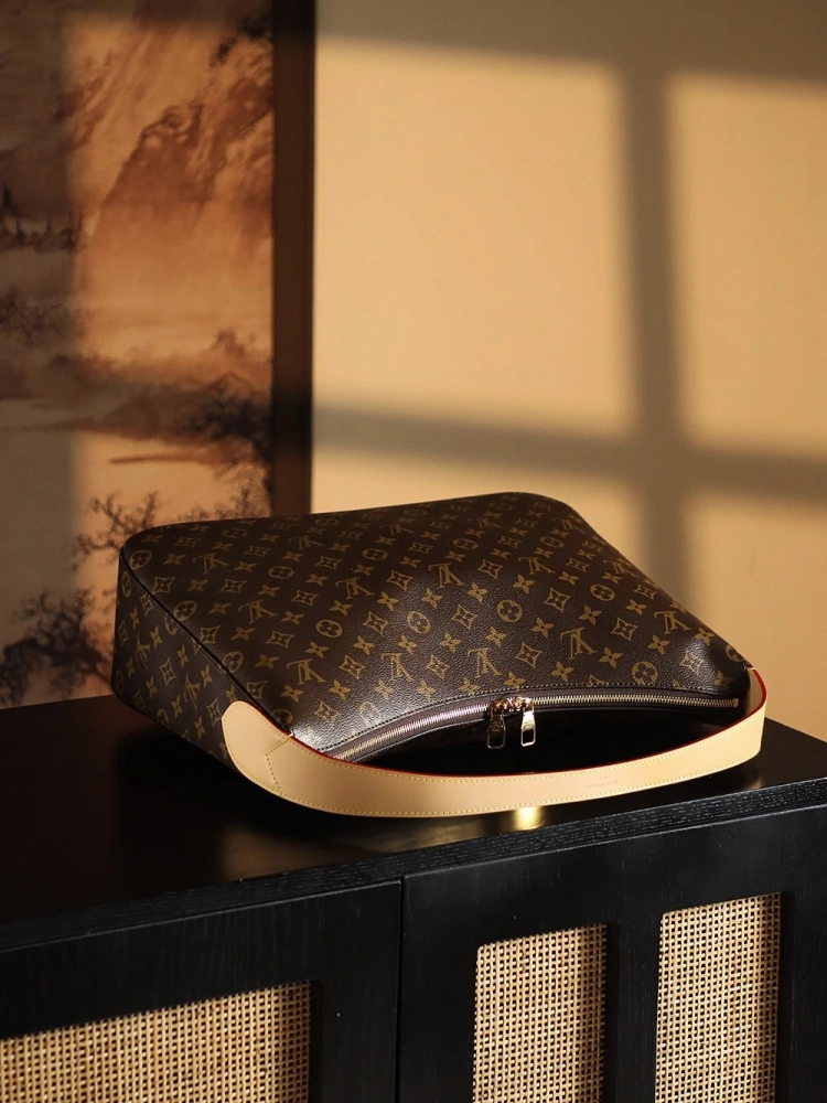 LV Slouchy Underarm Bag