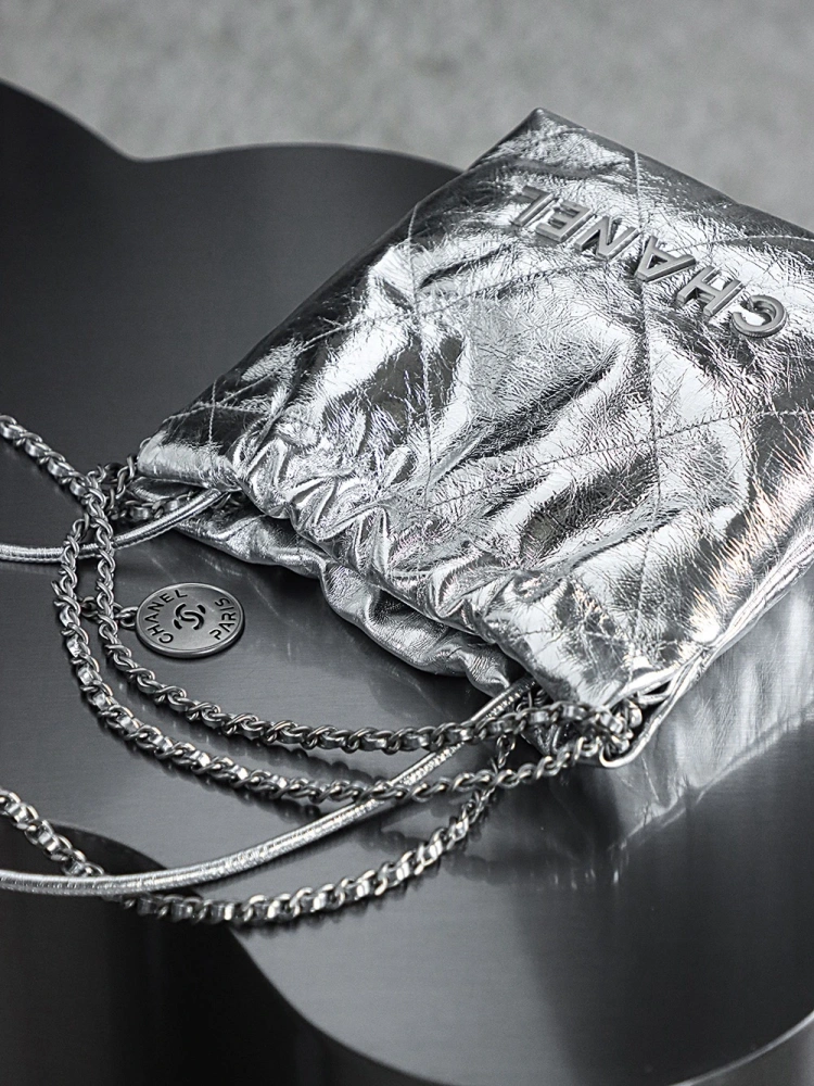 Chanel 22bag shopping bag silver mini version