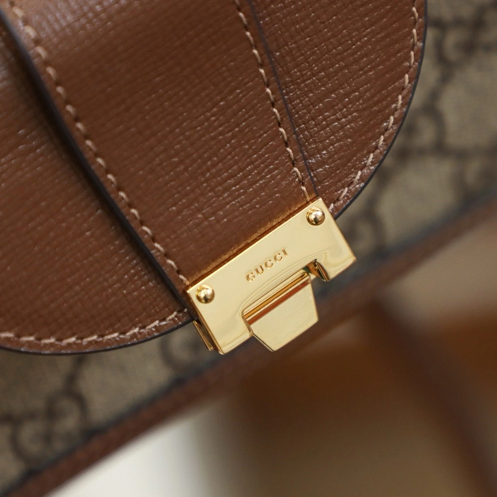 gucci vintage box bag