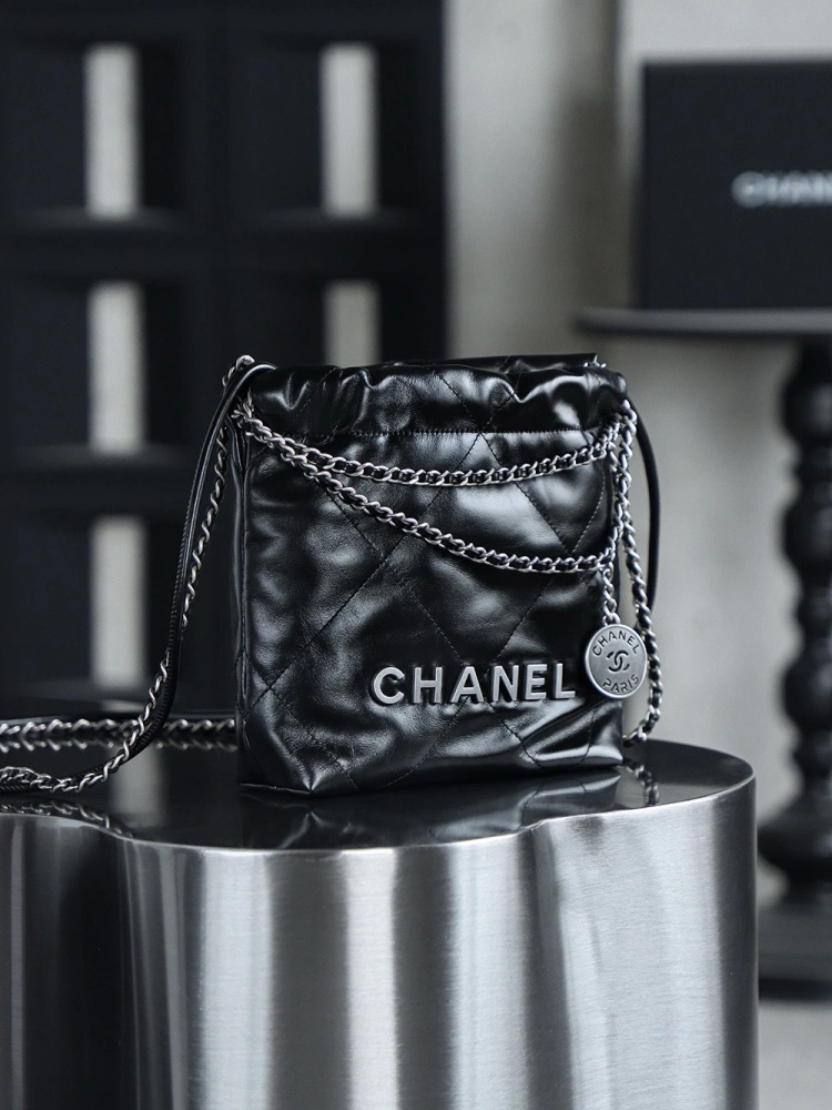 Chanel 22bag shopping bag black mini version