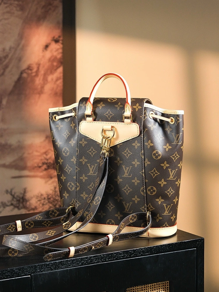 LV Montsouris M11198