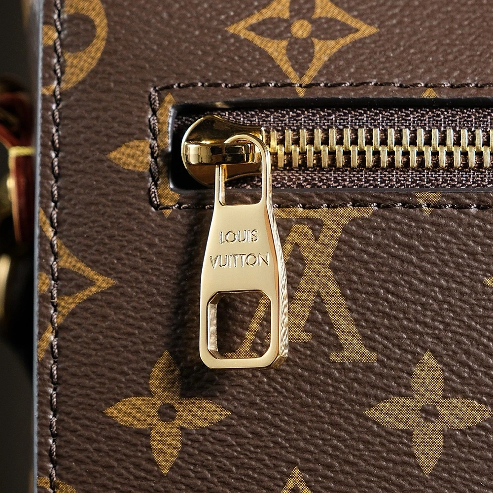 LV pochette métis m44875