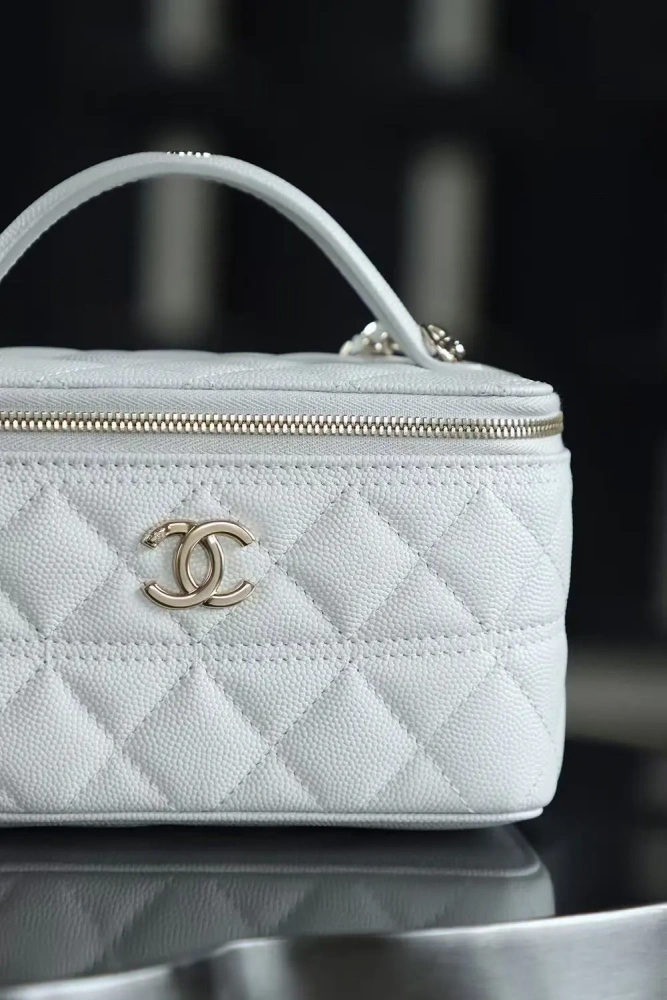 Chanel 25C cosmetic case bag