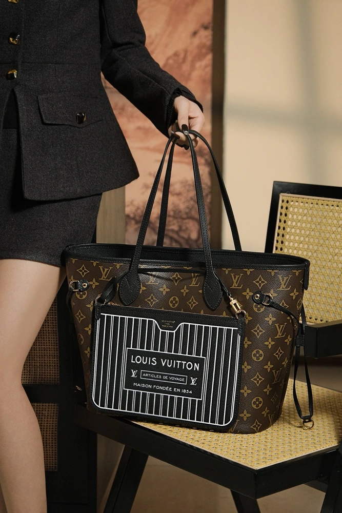 LV Neverfull！ M11946