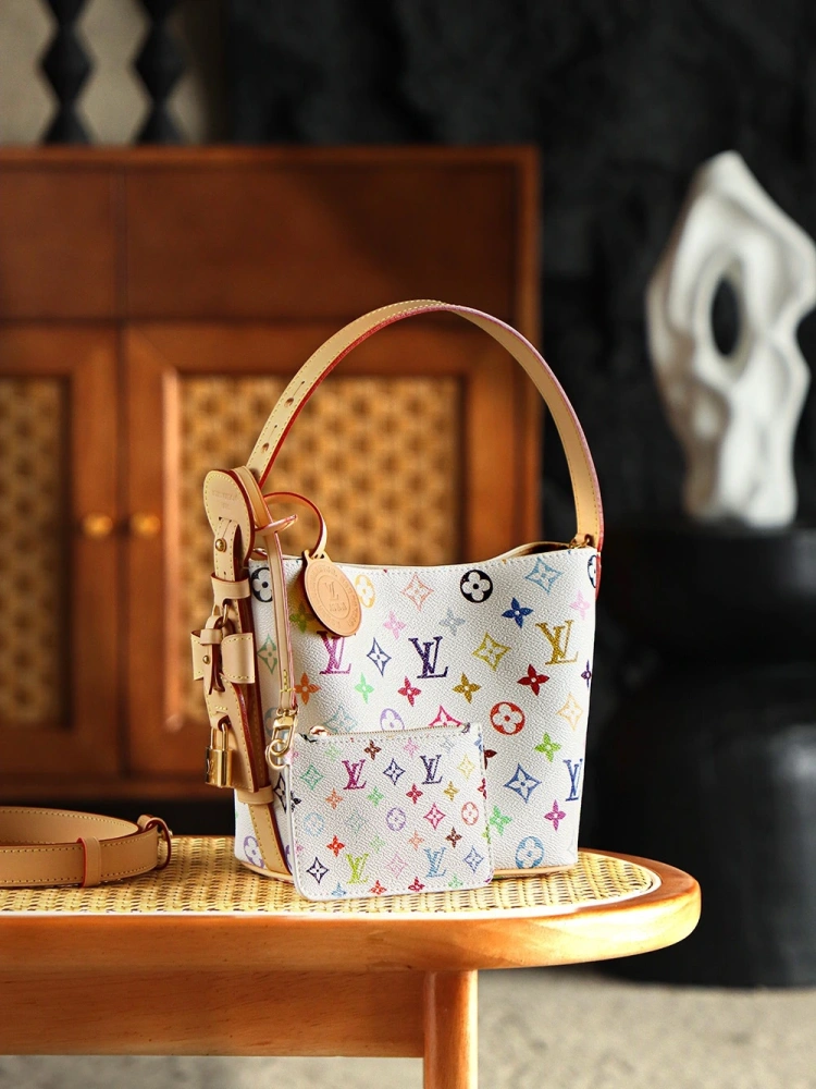 LV All In BB White Tricolor M13089