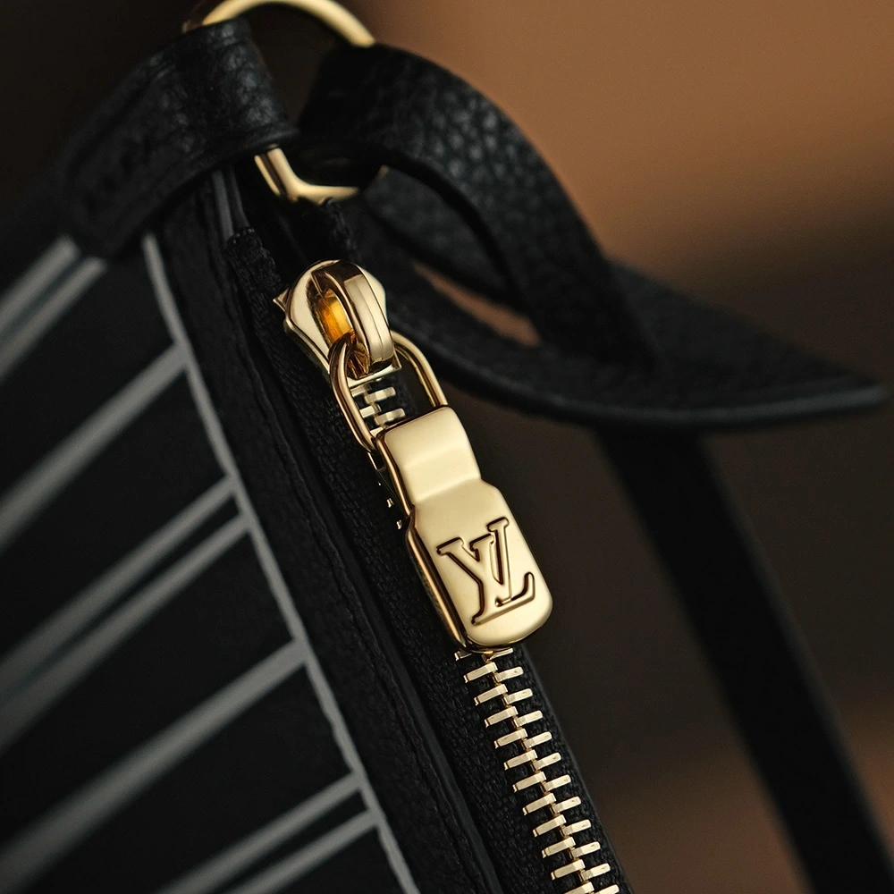 LV Neverfull！ M11946