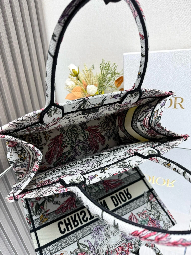 DIOR book tote