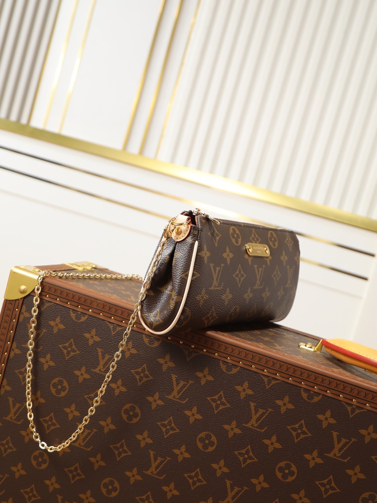 LOUIS VUITTON POCHETTE EVA M13567 (25*11*5cm)