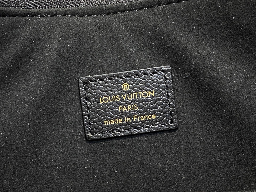 LOUIS VUITTON BOULOGNE GM M13706 (40*29*15cm)
