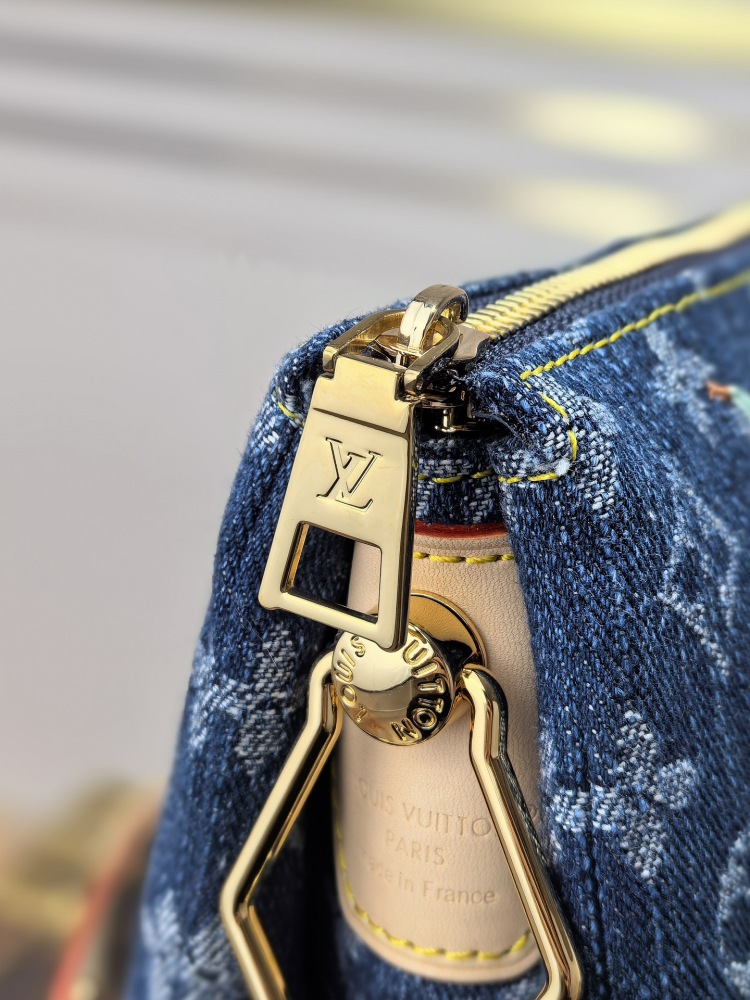 LOUIS VUITTON MURAKAMI LV X TM COUSSIN PM M14978 (26*20*12cm)