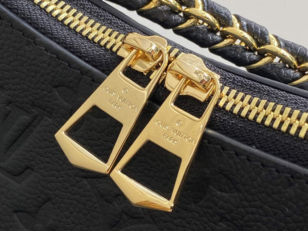 LOUIS VUITTON BOULOGNE GM M13706 (40*29*15cm)