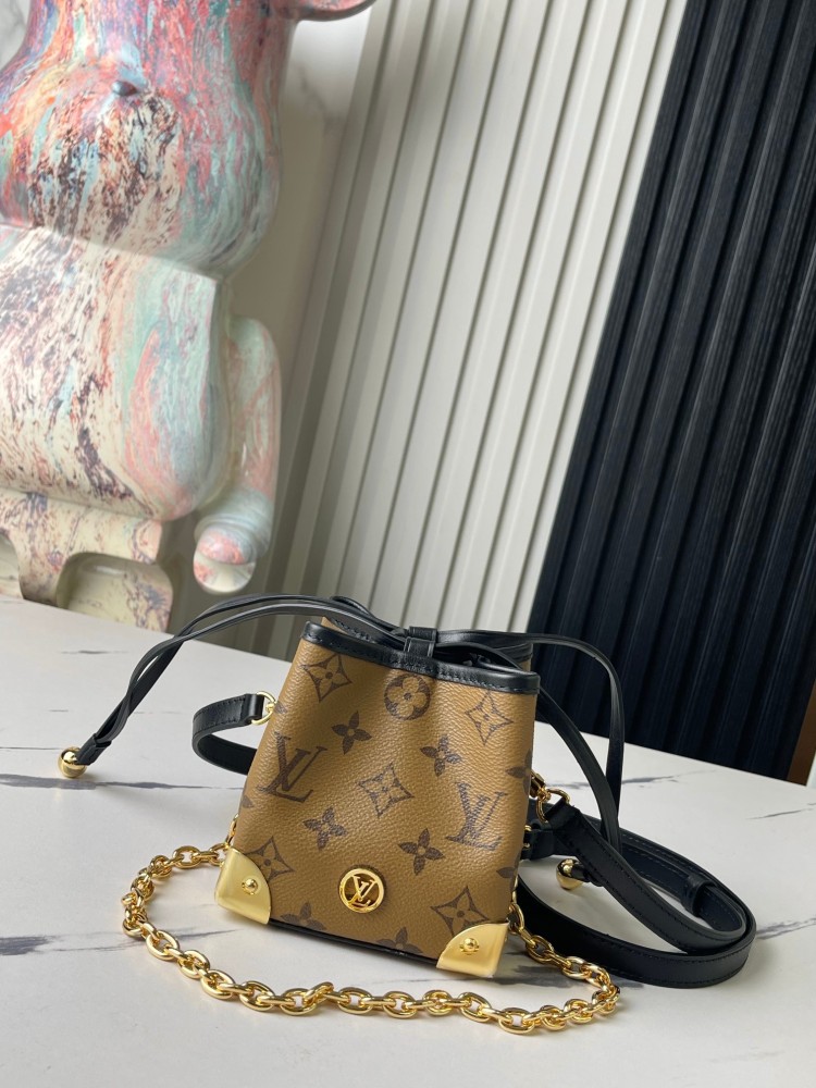 LOUIS VUITTON NOÉ PURSE LV CHARMS M82885 (11.5*11.5*11.5cm)