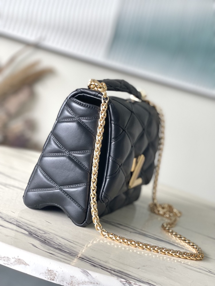 LOUIS VUITTON GO-14 GM M23689 (31*19.5*11cm)