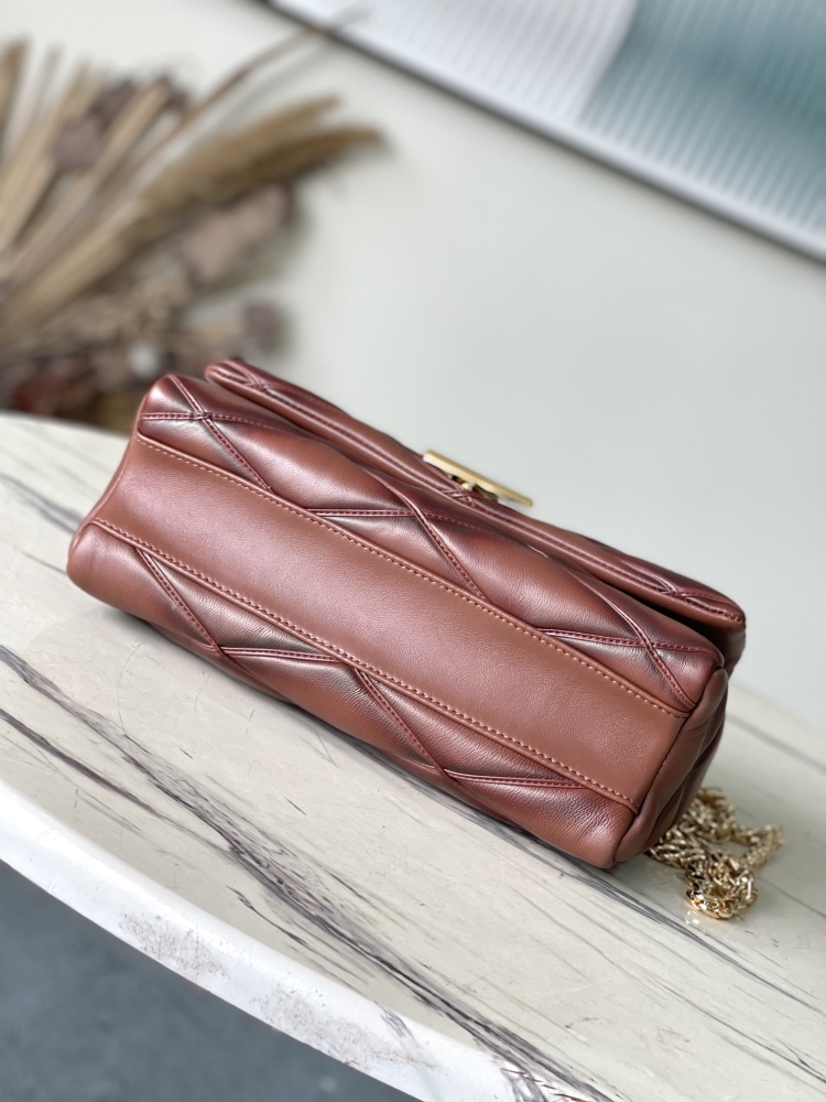 LOUIS VUITTON GO-14 GM M23689 (31*19.5*11cm)