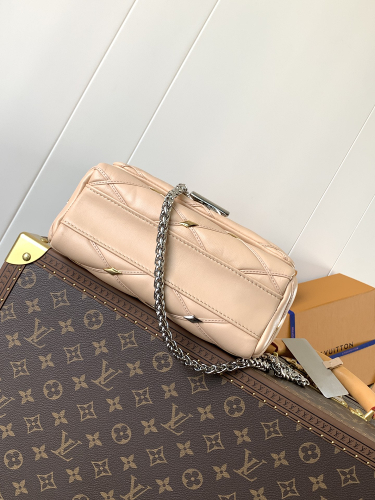 LOUIS VUITTON GO-14 MM M24151 (23*16*10cm)