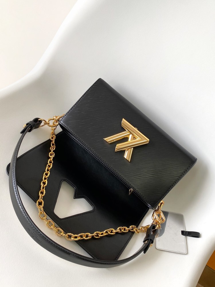 LOUIS VUITTON TWIST WEST M24529 (23.5*12*7cm)