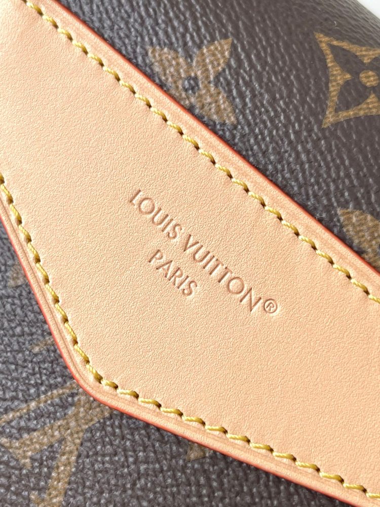 LOUIS VUITTON ODYSSÉE M25085 (27*17*12cm)