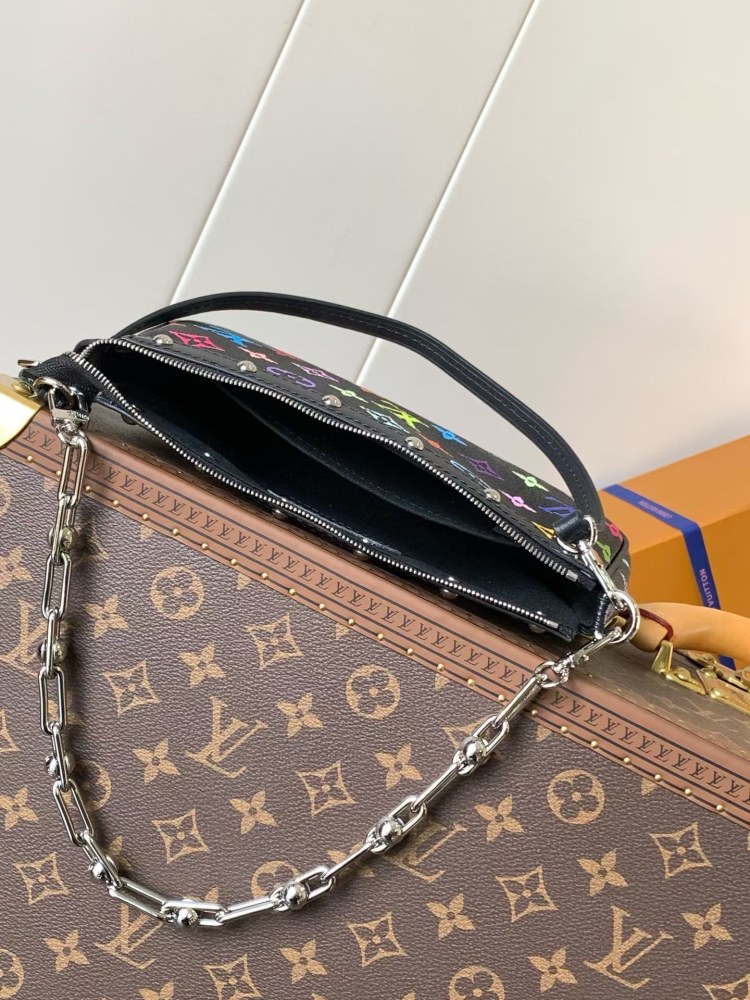 LOUIS VUITTON MURAKAMI LV X TM POCHETTE ACCESSOIRES M13663 (22*13*4cm)