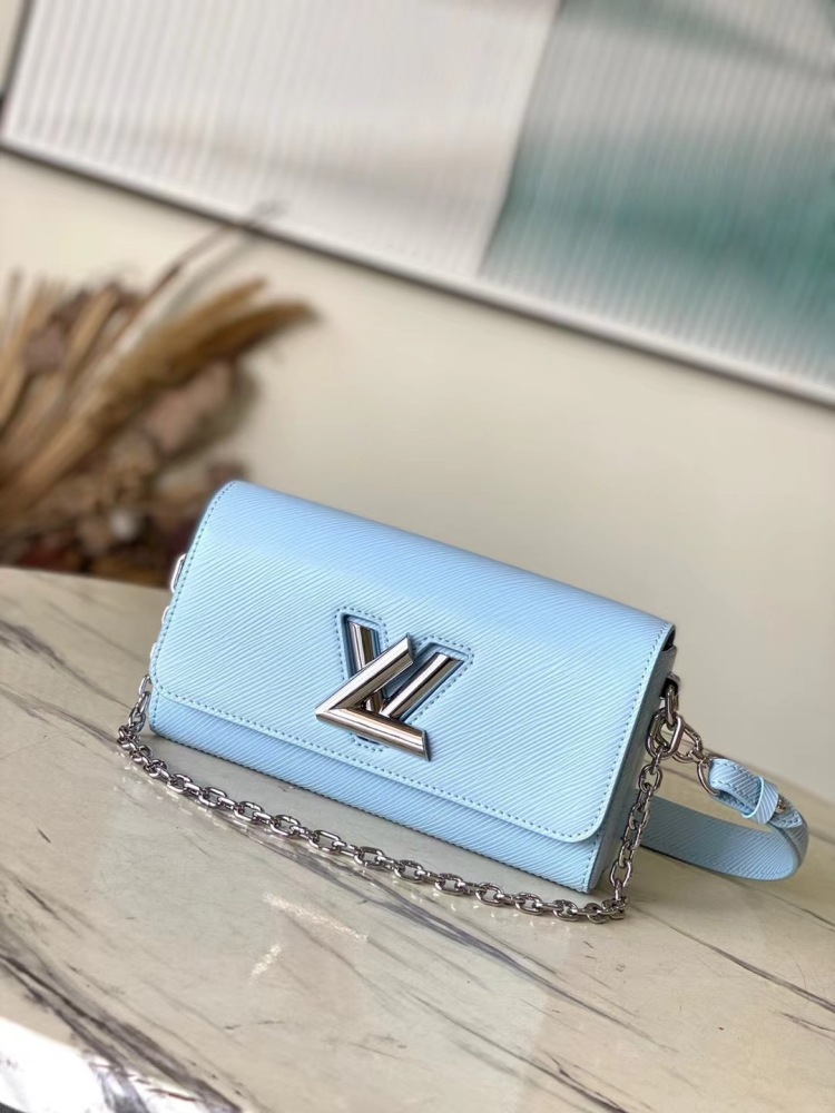 LOUIS VUITTON TWIST WEST M24566 (23.5*12*7cm)