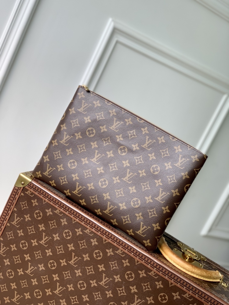 LOUIS VUITTON KEY POUCH L M13561 (33*23.5*1cm)