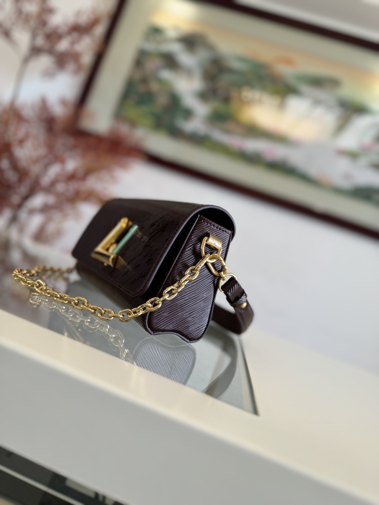 LOUIS VUITTON TWIST WEST M24603 (23.5*12*7cm)