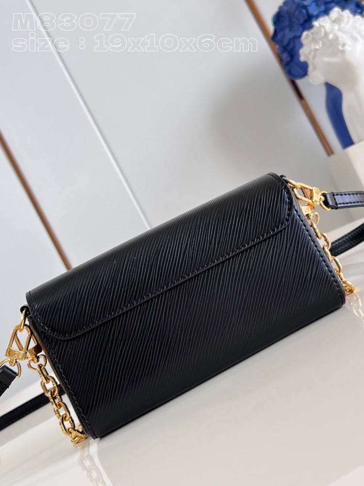 LOUIS VUITTON TWIST WEST POCHETTE M83077 (19*10.5*6.5cm)