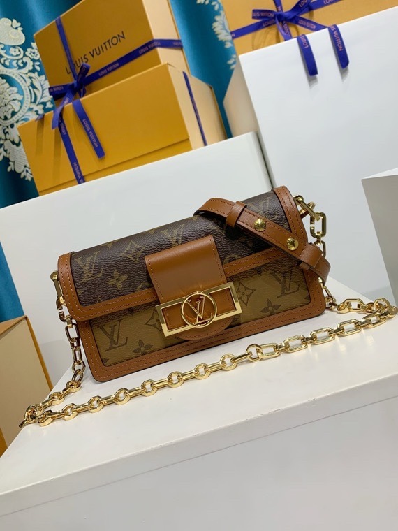 LOUIS VUITTON DAUPHINE EAST WEST M46757 (21*12*5cm)