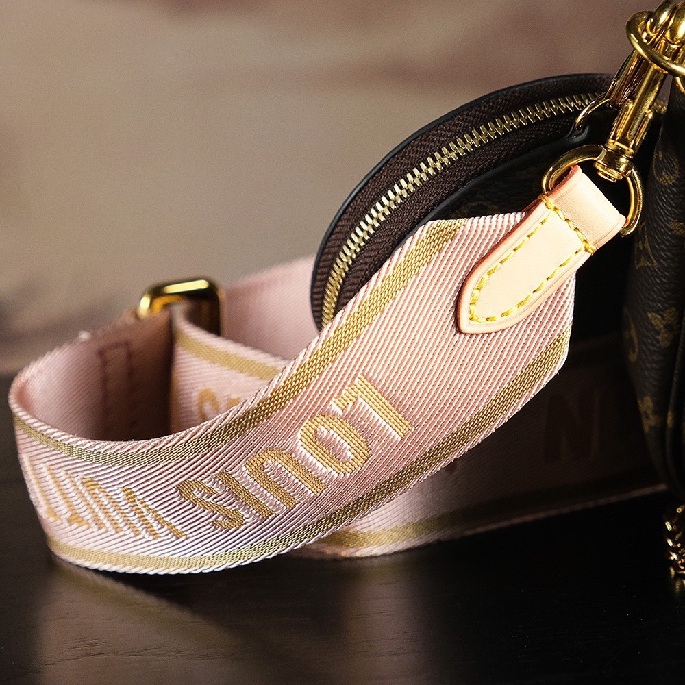 LOUIS VUITTON MULTI POCHETTE ACCESSOIRES M44840 (24*13*4cm)