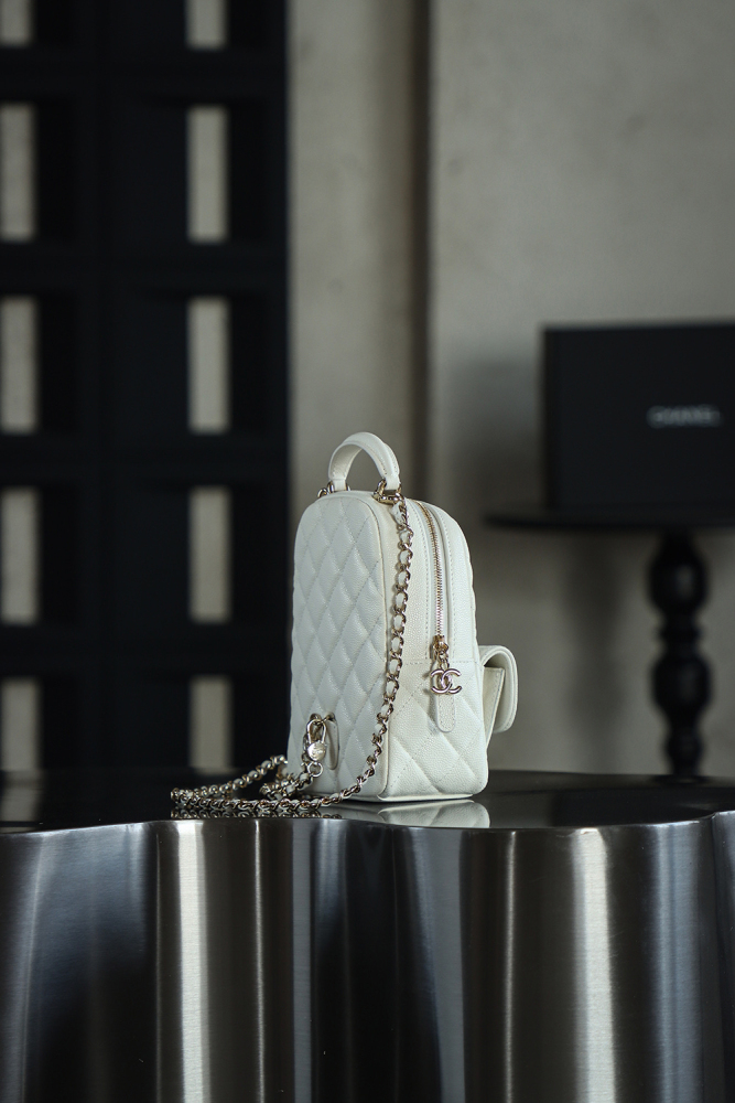 CHANEL 24C Mini School Bag