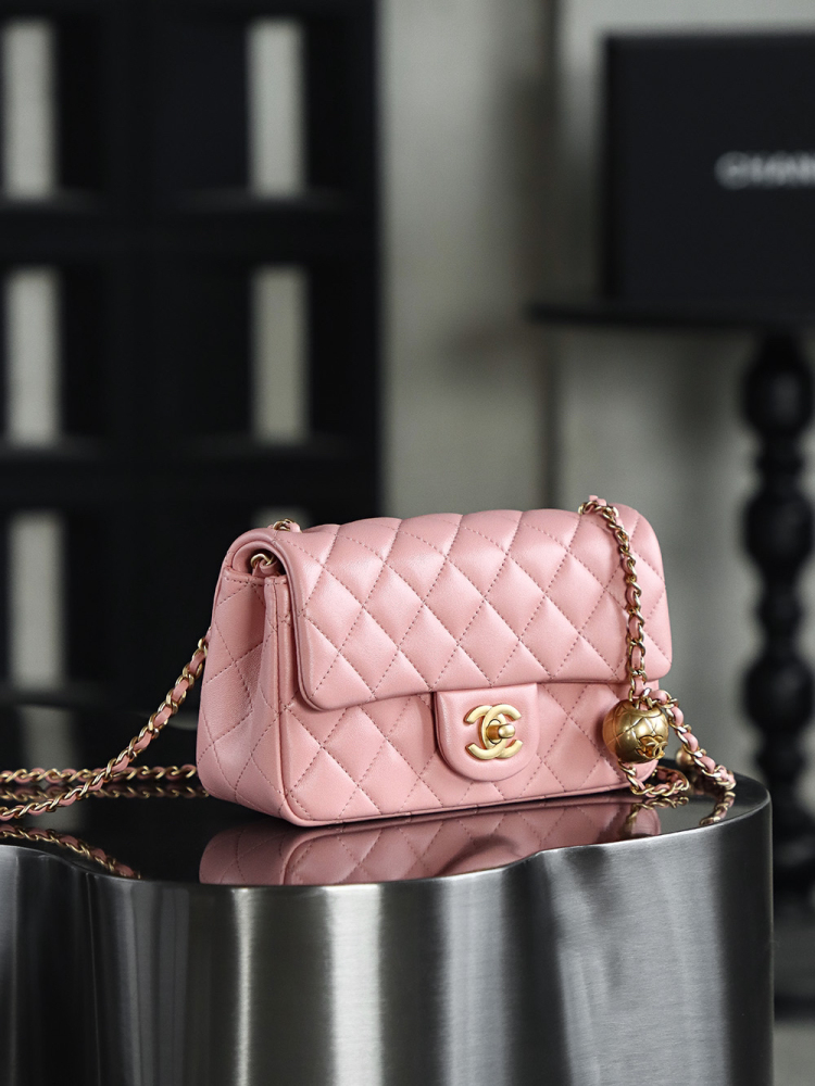 CHANEL Golden Ball Pink Large MINI