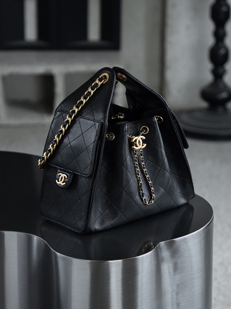CHANEL 25BAG hippie hobo small