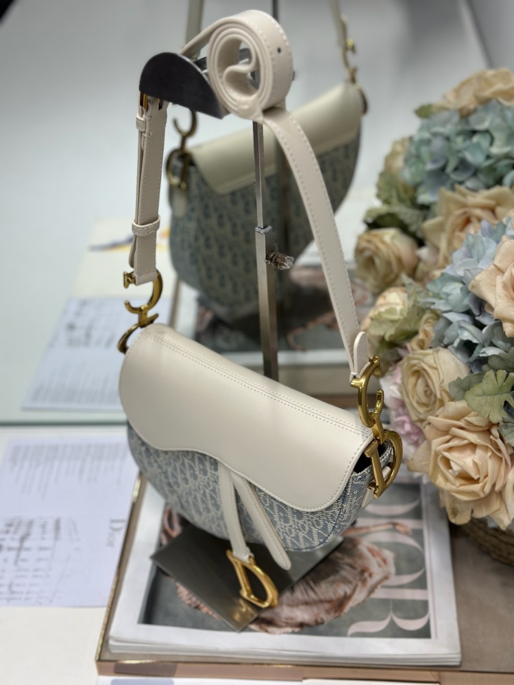 DIOR Medium Soft Saddle (with strap) grey D fabric