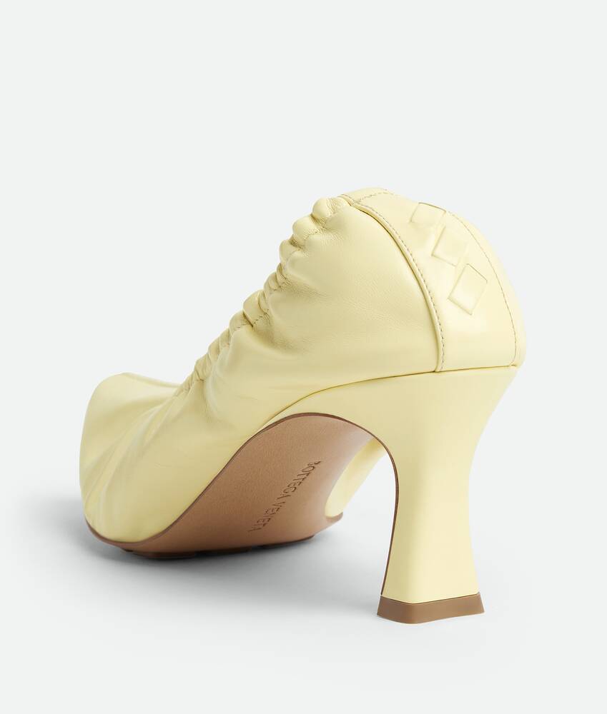 Sofia Pump