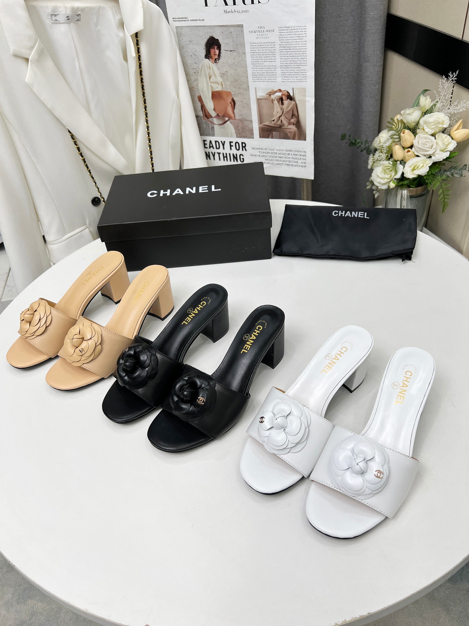 CHANEL slippers