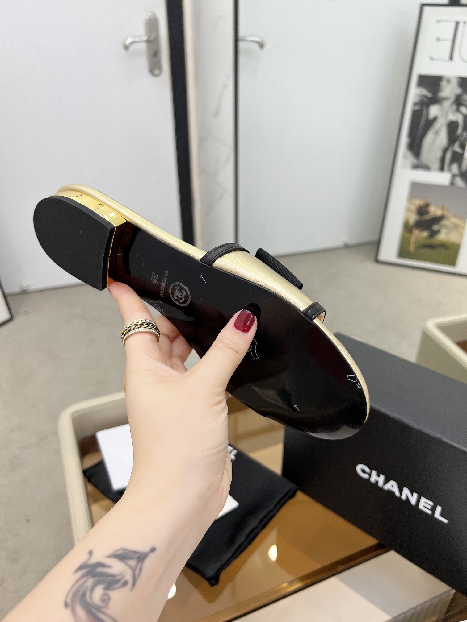 CHANEL 24