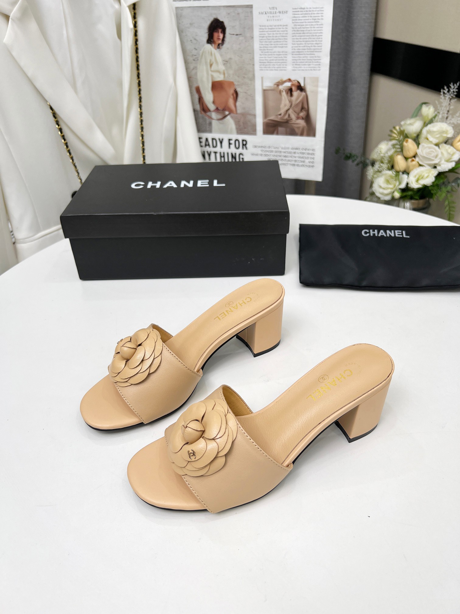 CHANEL slippers