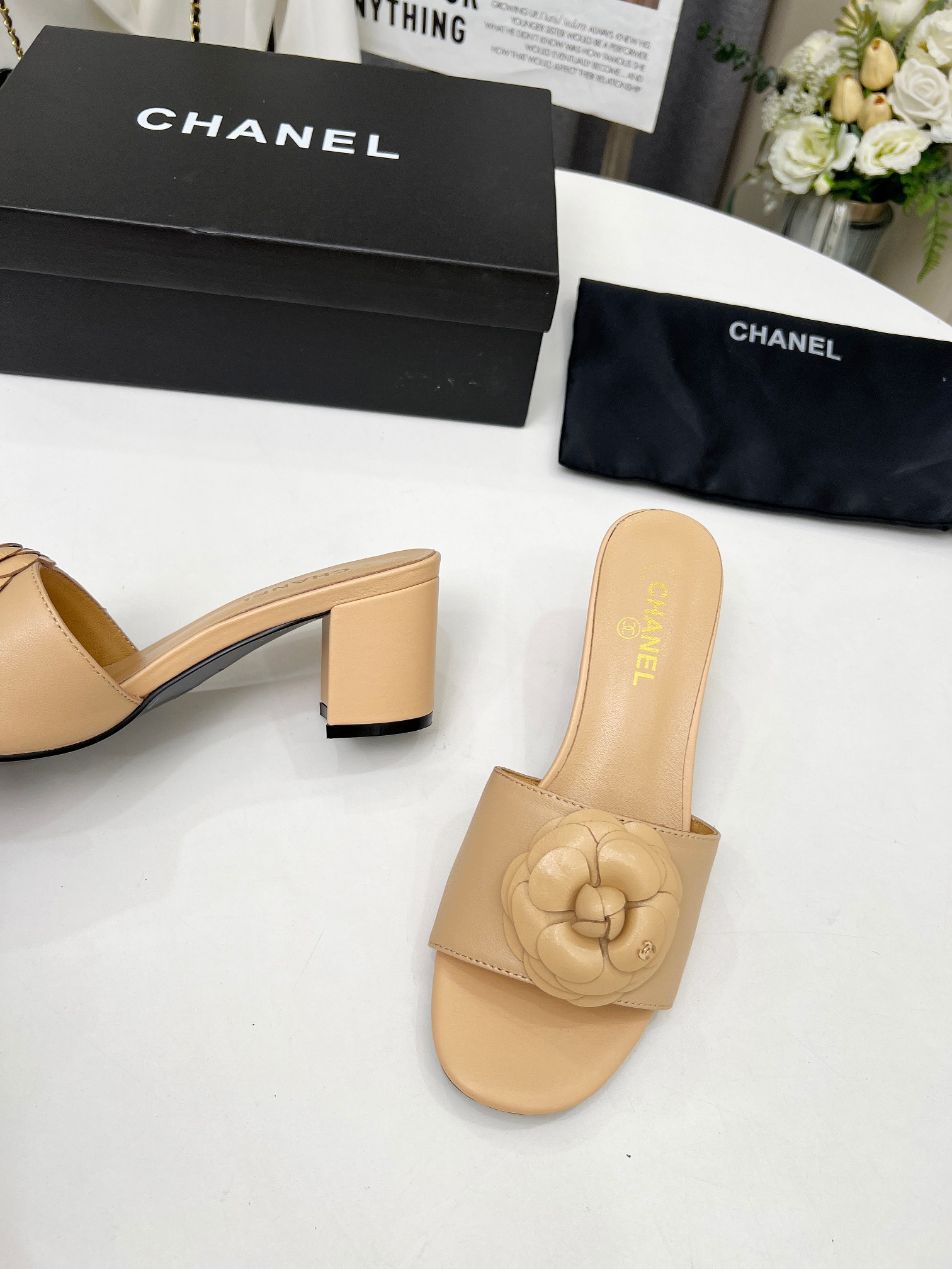 CHANEL slippers